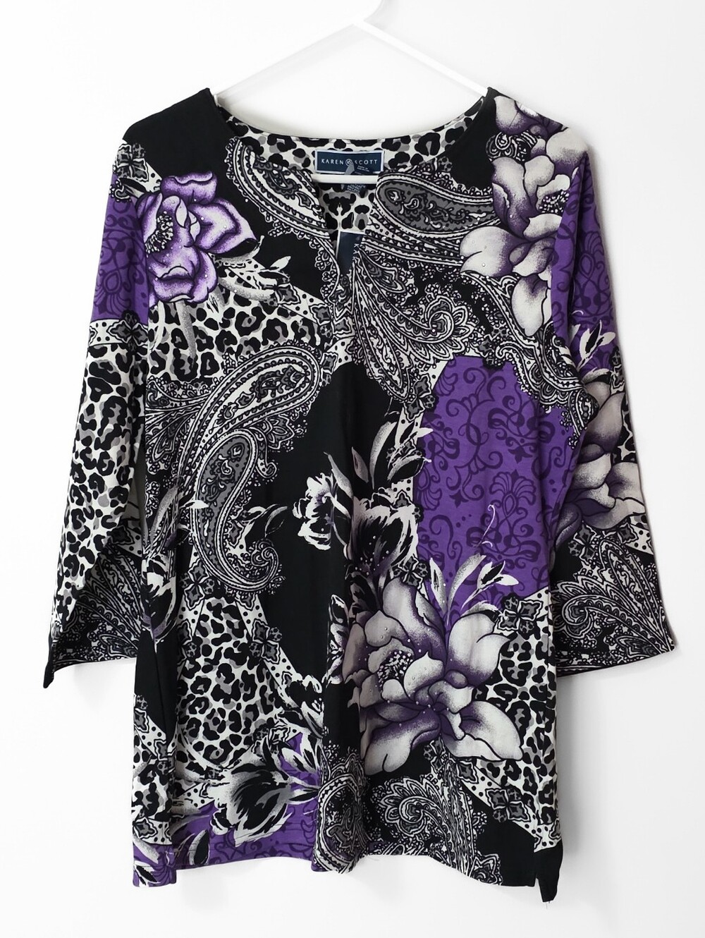 Karen Scott Black, White & Purple Floral Paisley Top Size Large